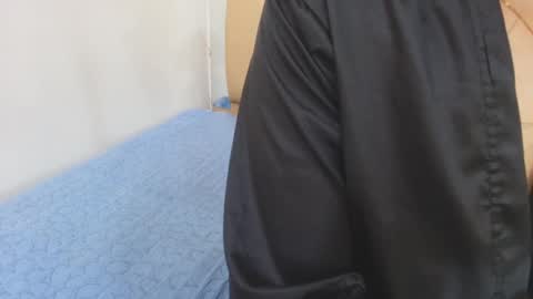 amy__wats0n online show from February 12, 2025, 7:13 pm