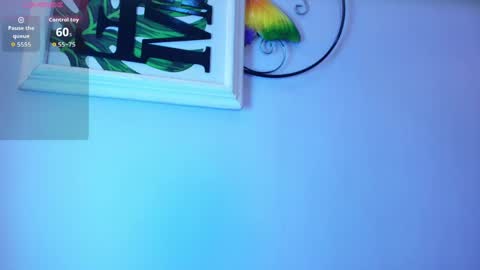 amy__wats0n online show from April 14, 2026, 7:20 pm