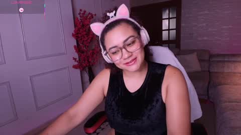 Amy online show from April 6, 2026, 11:49 pm