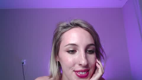 Snapshot of amy_glorious chatting on December 30, 2024, 11:49 pm Amy online show from December 30, 2024, 11:49 pm