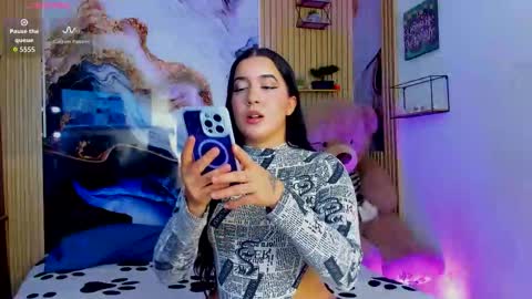 amy_leah_ online show from February 27, 2026, 5:07 am