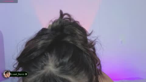 Snapshot of amy_lit chatting on May 9, 2026, 1:00 am Hello I am Allison Welcome to my room and let is have a good time together whith me online show from May 9, 2026, 1:00 am