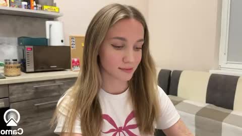 Snapshot of amy_meoww chatting on December 8, 2024, 5:01 pm amy_meoww online show from December 8, 2024, 5:01 pm