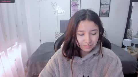 Amy sophia 3 online show from October 13, 2025, 1:11 pm