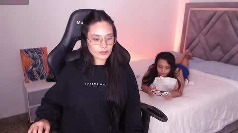 Mia Cristancho online show from June 5, 2026, 7:41 pm