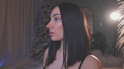 Amy Armstrong online show from January 5, 2026, 10:35 pm