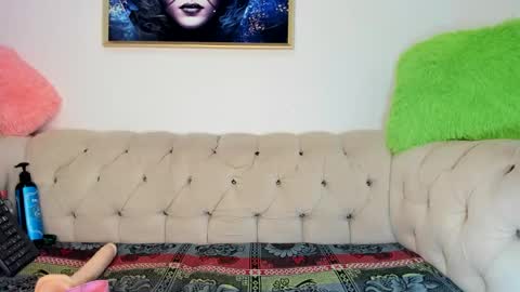 Amy Kamila online show from February 21, 2025, 7:01 am