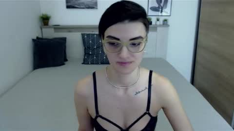Snapshot of amylexy chatting on February 1, 2025, 4:33 pm Hi there guys My pleasure in your hands pvt is open online show from February 1, 2025, 4:33 pm