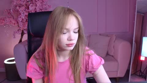 Amy online show from April 3, 2026, 5:16 am