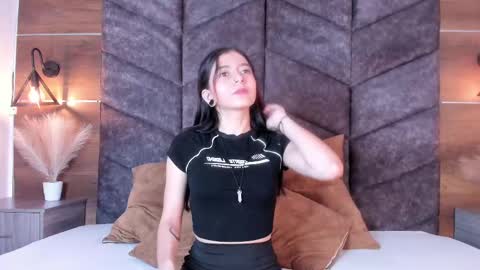 Snapshot of amypalmmer chatting on March 3, 2025, 11:33 am AMMY online show from March 3, 2025, 11:33 am
