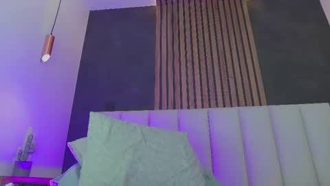 Snapshot of amypalmmer chatting on March 5, 2025, 6:01 pm AMMY online show from March 5, 2025, 6:01 pm