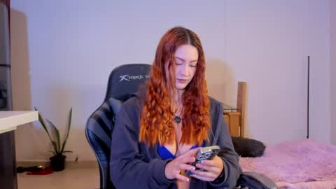 Snapshot of amypond__ chatting on June 9, 2026, 1:01 pm Amy online show from June 9, 2026, 1:01 pm
