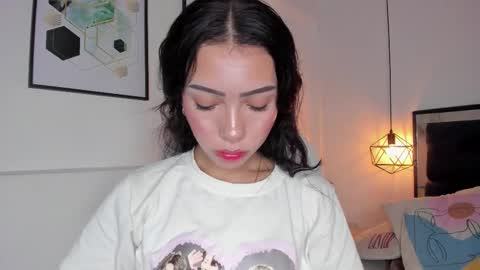 Amy online show from November 7, 2025, 1:44 pm