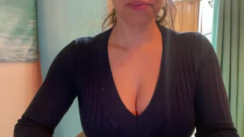 Amy Smilez online show from January 24, 2025, 11:45 pm