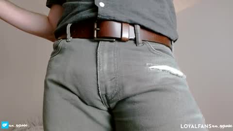 an expos online show from February 9, 2025, 10:32 pm