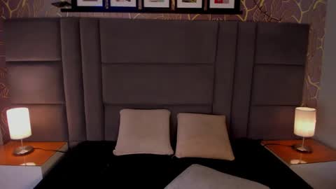 Ana  online show from February 13, 2025, 2:52 pm