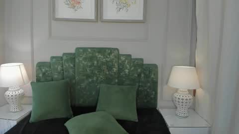 Ana  online show from March 2, 2025, 2:00 pm