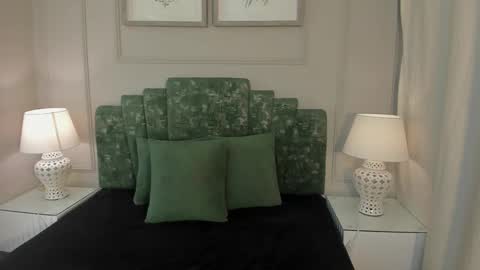 Ana  online show from March 6, 2025, 10:52 am