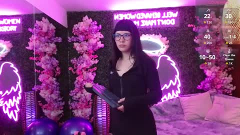 Ana online show from February 28, 2026, 4:02 am