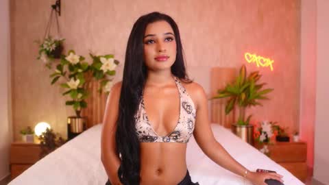 Snapshot of ana_maria11 chatting on October 15, 2025, 6:30 pm Ana online show from October 15, 2025, 6:30 pm