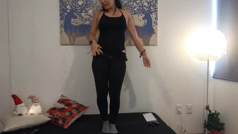 Ana Melissa online show from February 1, 2025, 9:40 pm