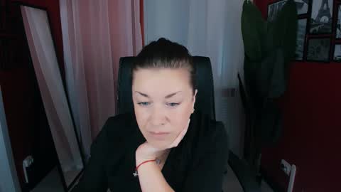 Ana online show from September 16, 2025, 10:05 am