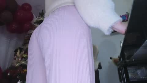 Im anna but you can call me as you want online show from December 26, 2024, 12:57 am