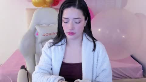 Im anna but you can call me as you want online show from February 3, 2025, 3:17 pm