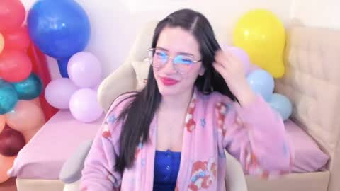 Snapshot of ana_ruuh chatting on June 5, 2026, 11:21 pm Im anna but you can call me as you want online show from June 5, 2026, 11:21 pm