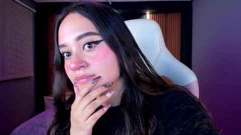 Ana online show from September 19, 2025, 11:33 am