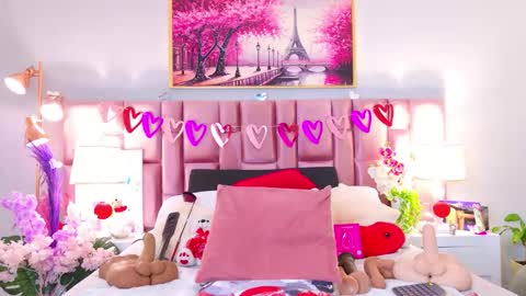 Snapshot of anaa_bellaa chatting on February 18, 2026, 12:34 pm anaa_bellaa online show from February 18, 2026, 12:34 pm