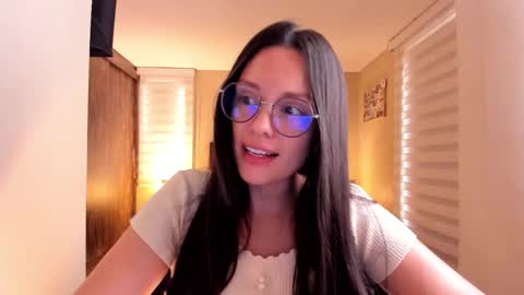 Anabel online show from September 9, 2025, 5:56 pm