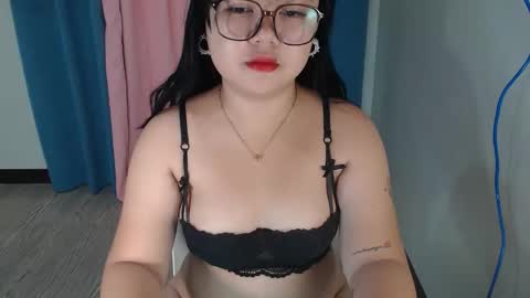anabelle_pinayx online show from April 5, 2026, 12:52 am