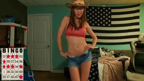 Anabelleleigh online show from March 12, 2025, 4:13 pm