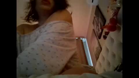 ANABELLOVEE online show from December 3, 2025, 12:25 pm