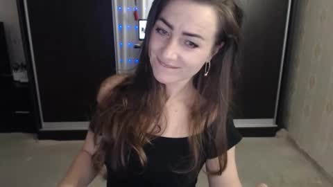 Snapshot of anabelsweet chatting on October 16, 2025, 1:06 am Milana online show from October 16, 2025, 1:06 am