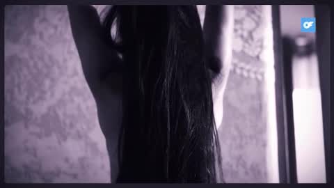 Ana  -- Check and subscribe   online show from October 31, 2025, 10:44 pm