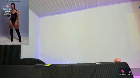 Snapshot of anahi_cruz77 chatting on September 30, 2025, 2:05 am Ana  online show from September 30, 2025, 2:05 am