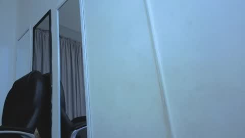 Snapshot of anahi_estrada chatting on June 10, 2026, 11:53 am Anahi online show from June 10, 2026, 11:53 am
