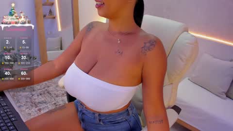 Ana online show from December 22, 2024, 2:06 pm