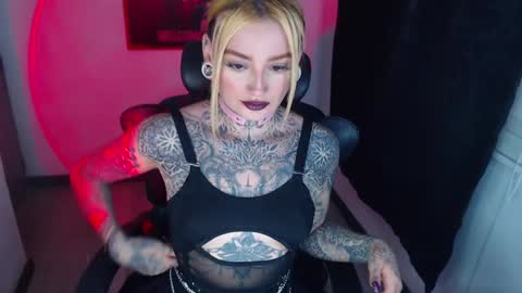  Callme Mistress Ani  online show from January 21, 2025, 8:32 pm