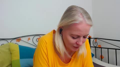 Anais Janson online show from November 27, 2025, 3:58 pm