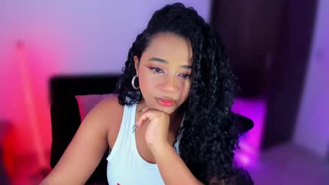      help me to get 100 thumps up  online show from January 3, 2025, 10:40 pm