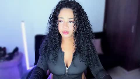      help me to get 100 thumps up  online show from January 20, 2025, 11:32 pm