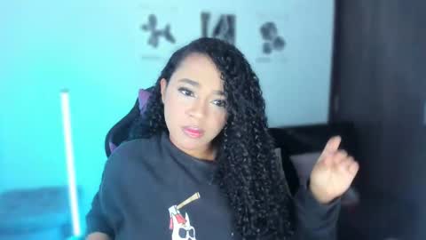      help me to get 100 thumps up  online show from February 17, 2025, 5:04 am