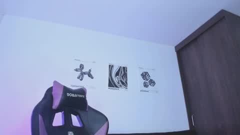      help me to get 100 thumps up  online show from March 6, 2025, 6:41 am