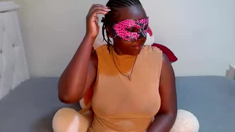 anakiss7 online show from May 19, 2026, 3:13 am