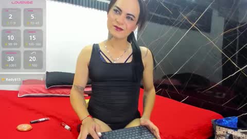 Analia smith online show from November 15, 2025, 2:31 am
