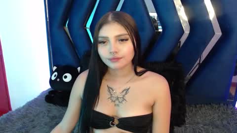 analymilles online show from May 8, 2026, 10:04 pm