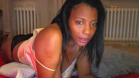 Ana online show from October 3, 2025, 9:12 pm